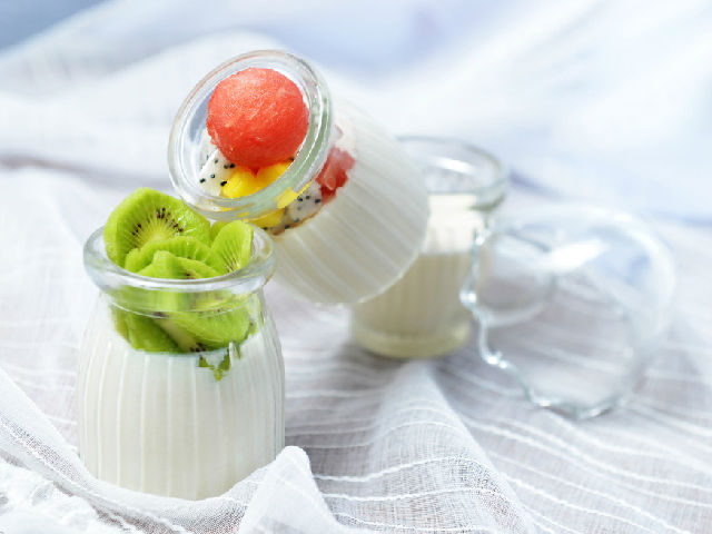 酸奶炖燕窝的功效