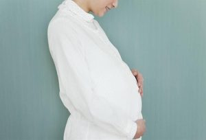 孕妇前三个月吃燕窝对胎儿好吗？